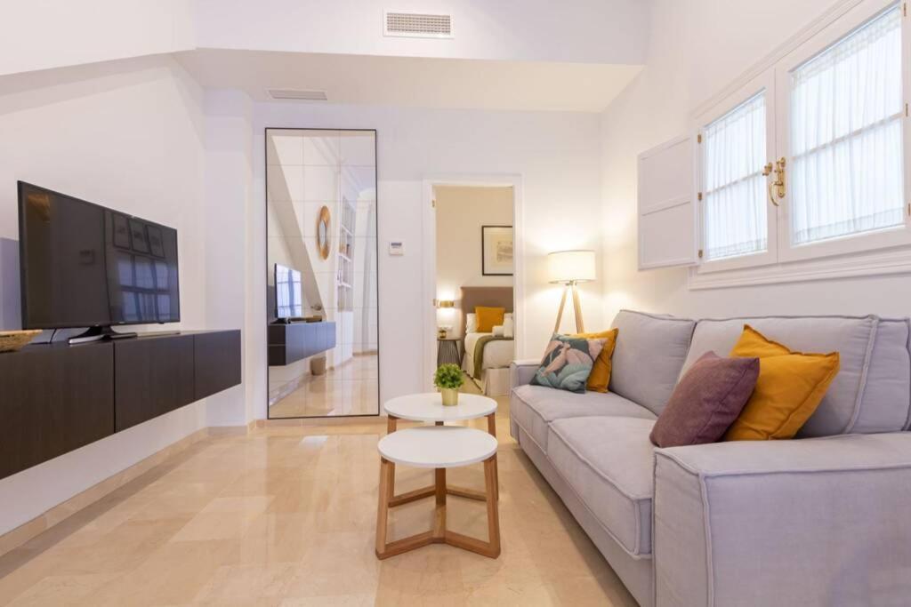 Mumu Luxury Lirio * Seville