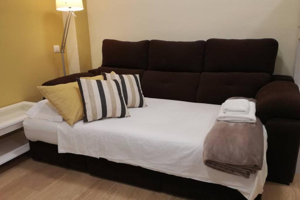 Cozy And Well Located In The Center Of * Seville