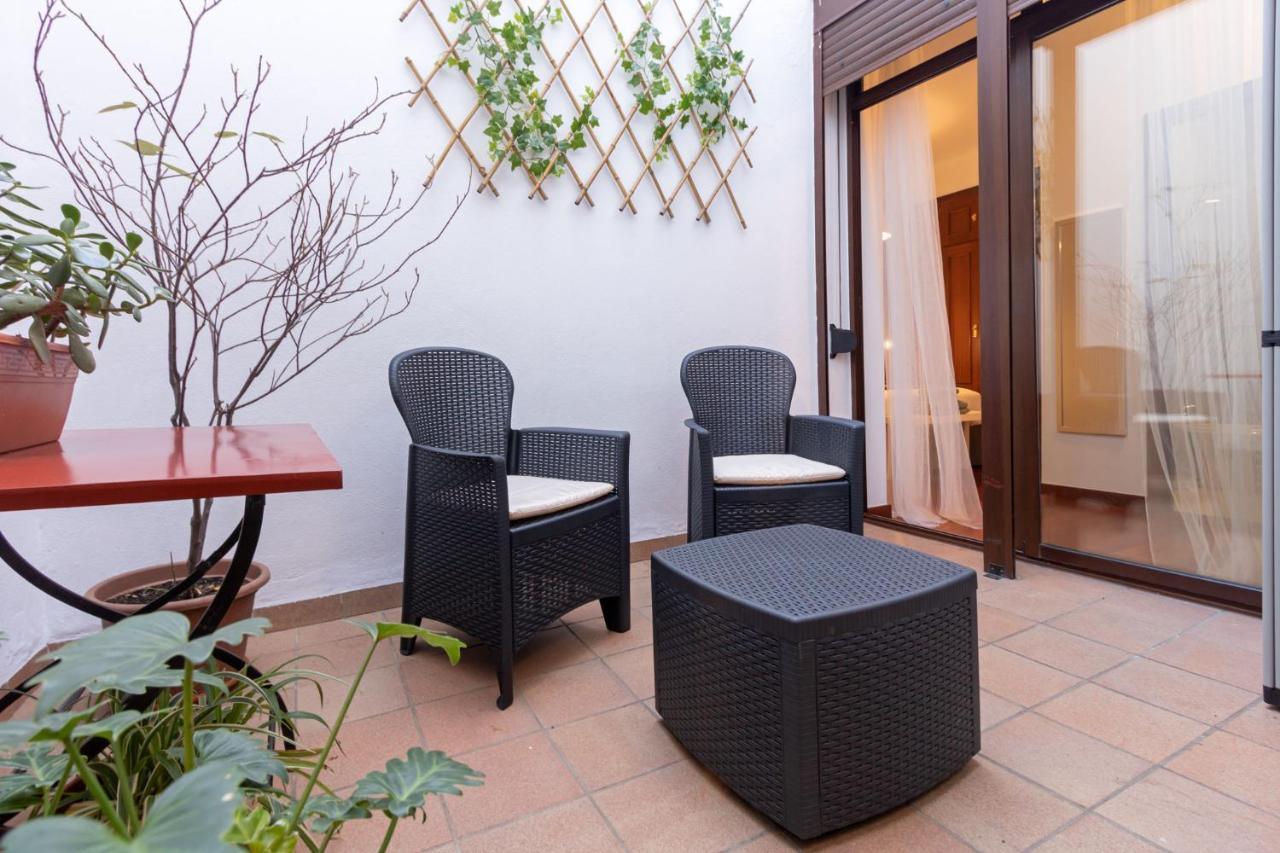 Madrono Regina Apartment *