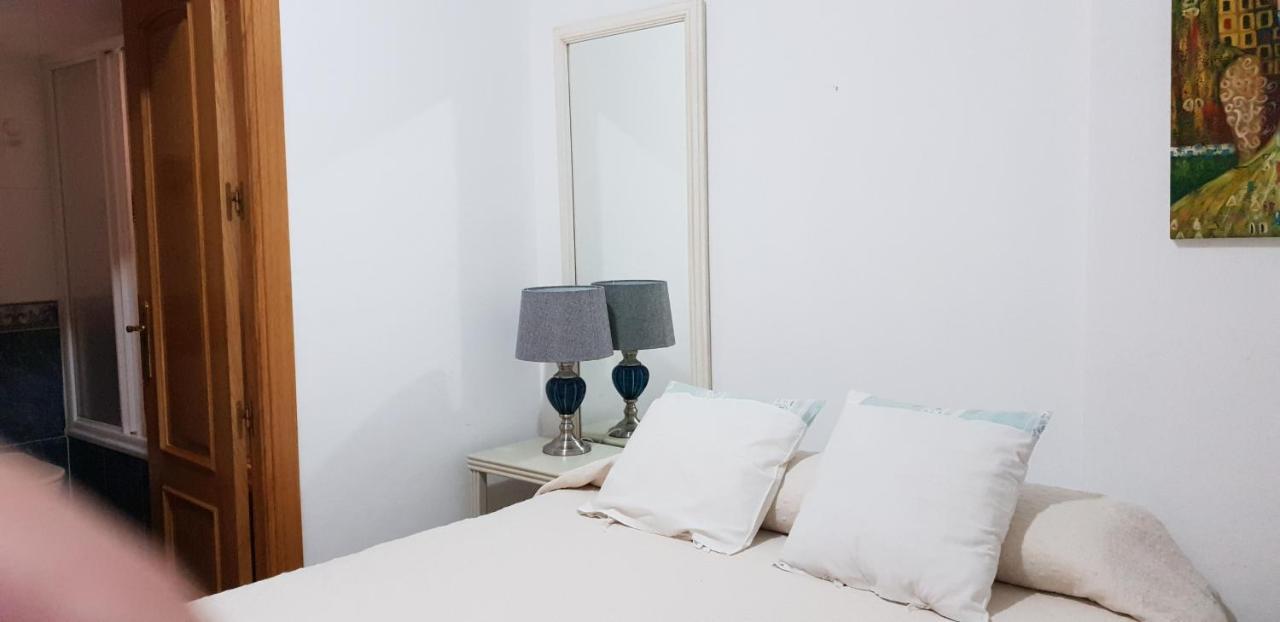 Apartment Apartamentos Sevilla Seville