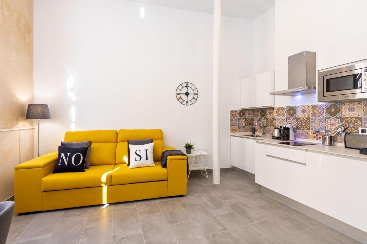 Nine O Clock San Agustin Apartment