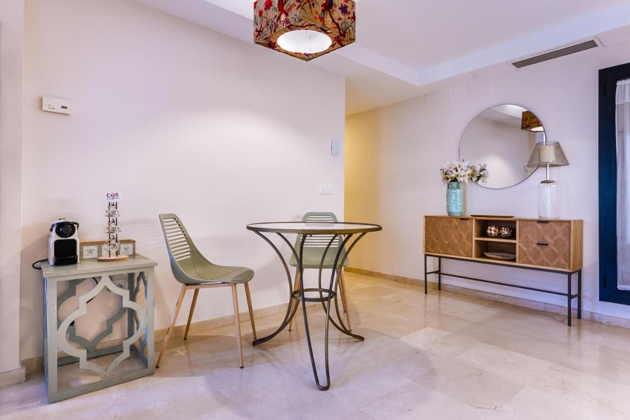 Living By Cathedral Apartment Seville
