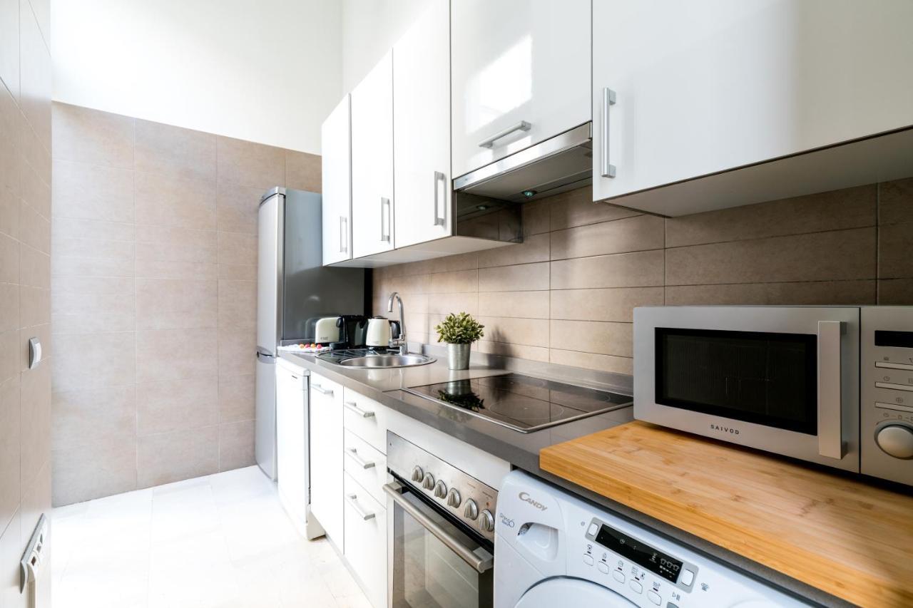 Apartment 2e Stylish Bright Downtown Azofaifo *