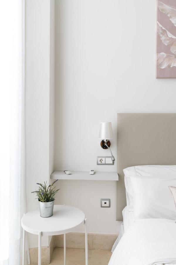 Apartment 2e Stylish Bright Downtown Azofaifo *