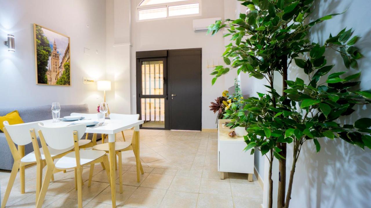 Rentalsevilla Escuelas Pias Apartment *
