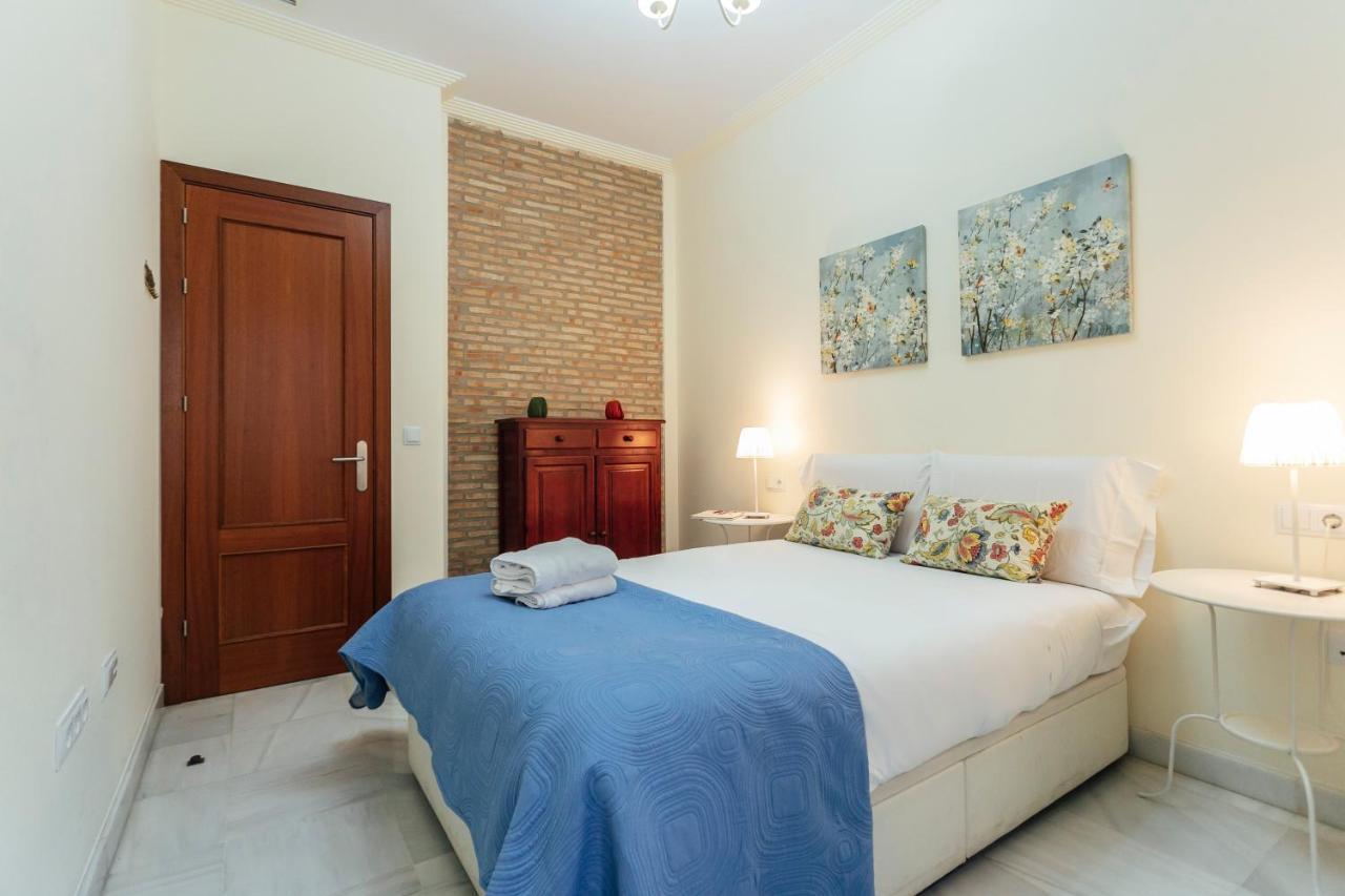 Alohamundi Zaragoza Iv Seville