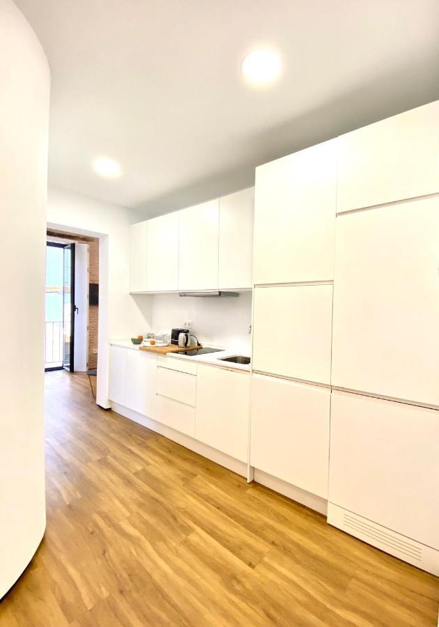 Magnificent Double Bedroom At Santa Cruz * Seville