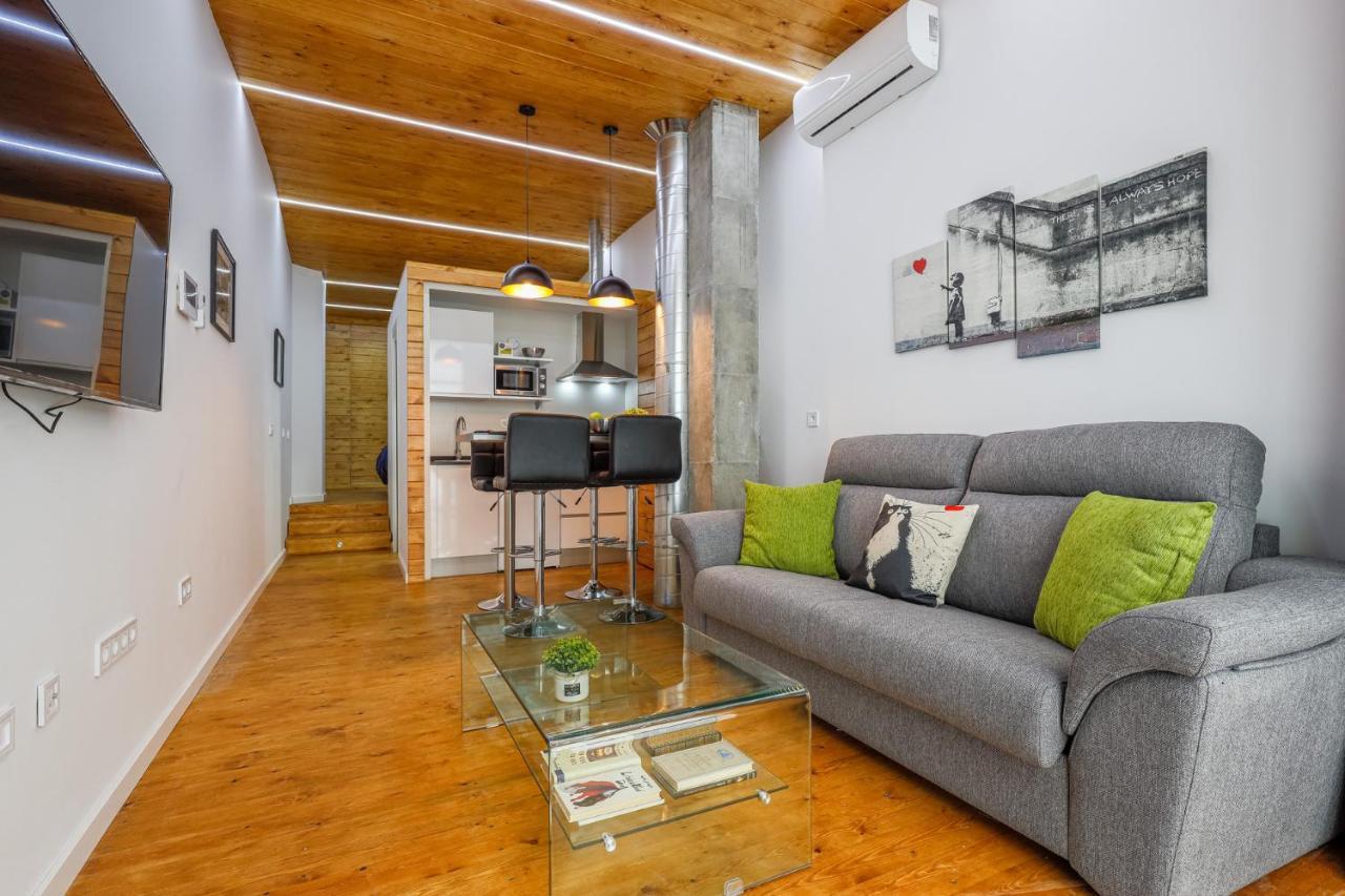 De Diseno Centro Sevilla. Wifi/ac Apartment *