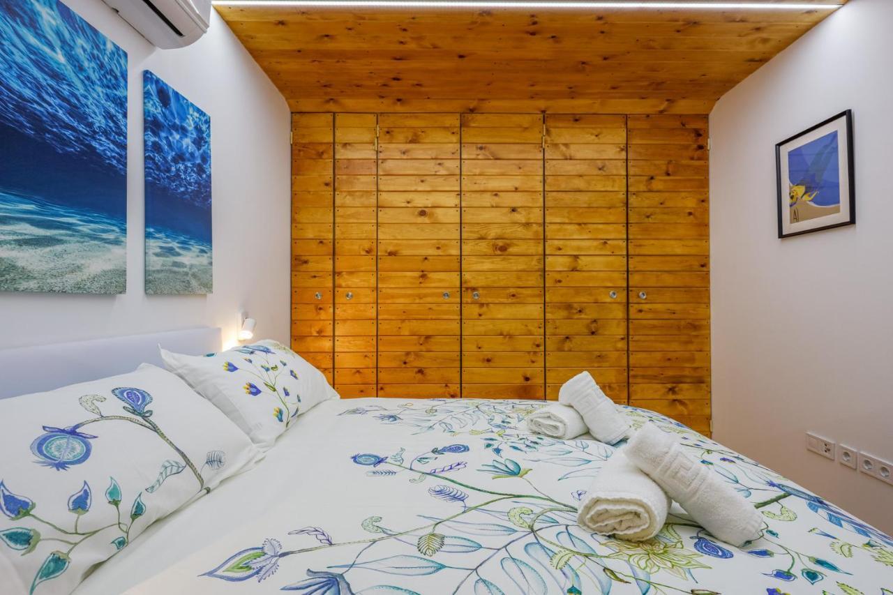De Diseno Centro Sevilla. Wifi/ac Apartment *