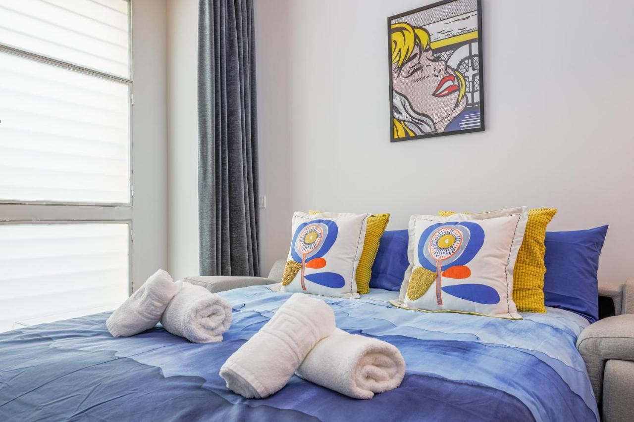 Apartment De Diseno Centro Sevilla. Wifi/ac Seville