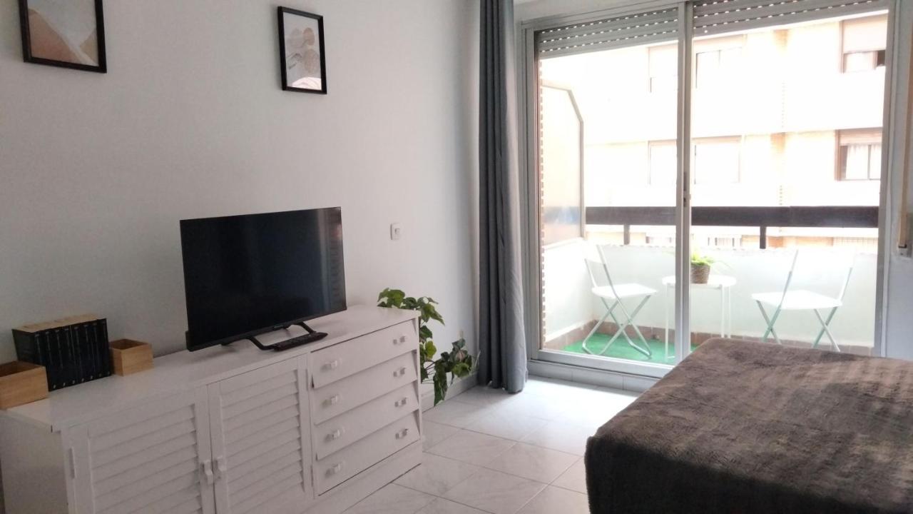 Triana Fenix Apartment *