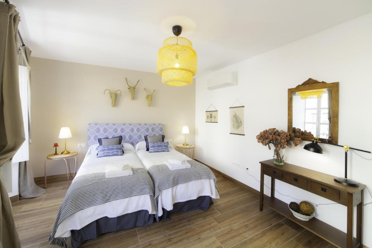 Green-apartments Mansion Blue Catedral *