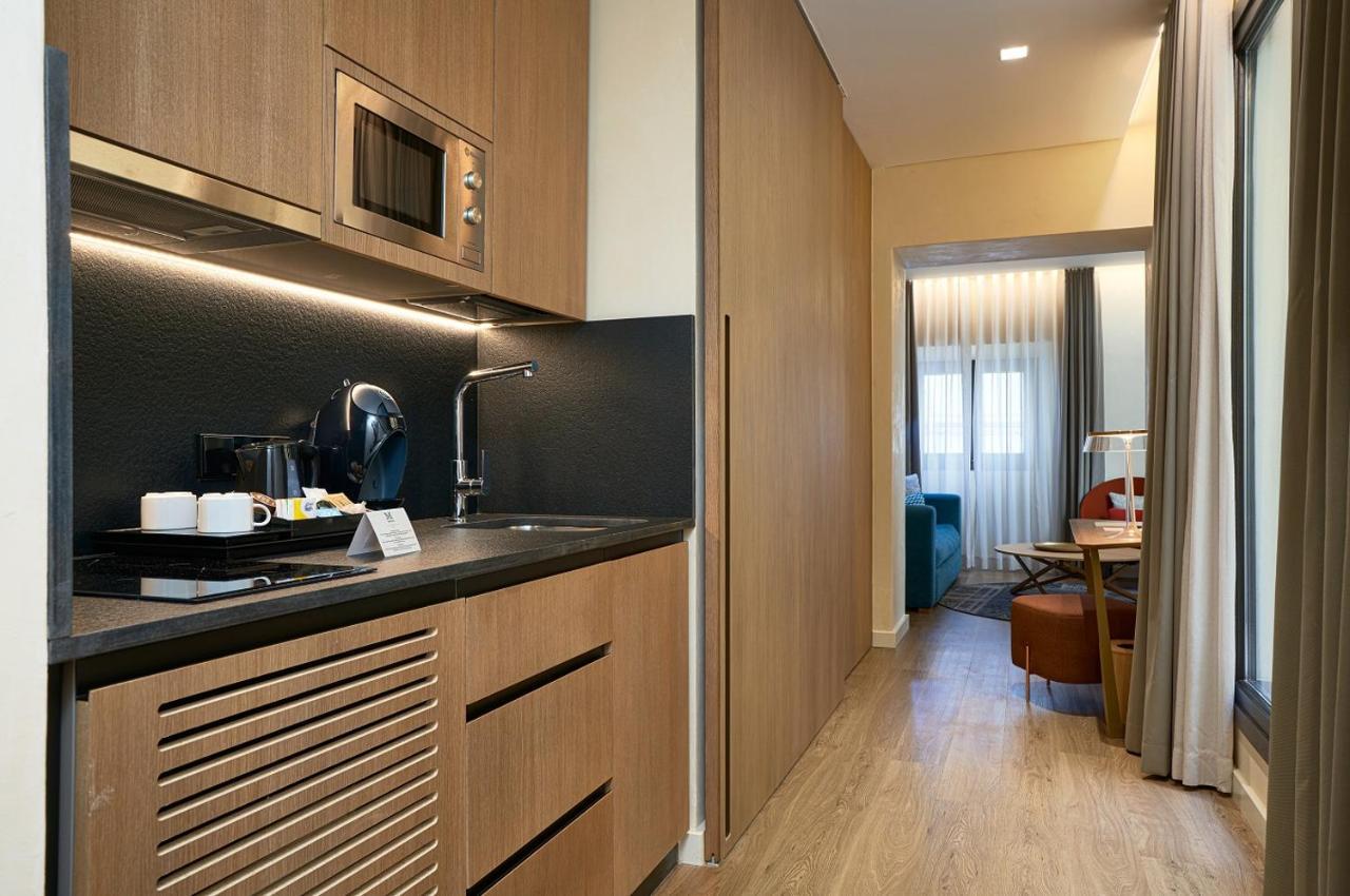 Murillo Plaza Sta. Cruz Apartment *