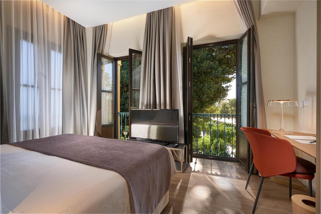 Murillo Plaza Sta. Cruz Apartment *