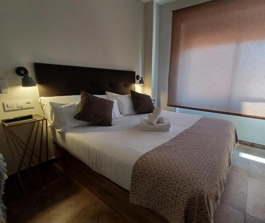 Apartment Acogedor Junto A Calle Betis, Triana-los Remedios Seville