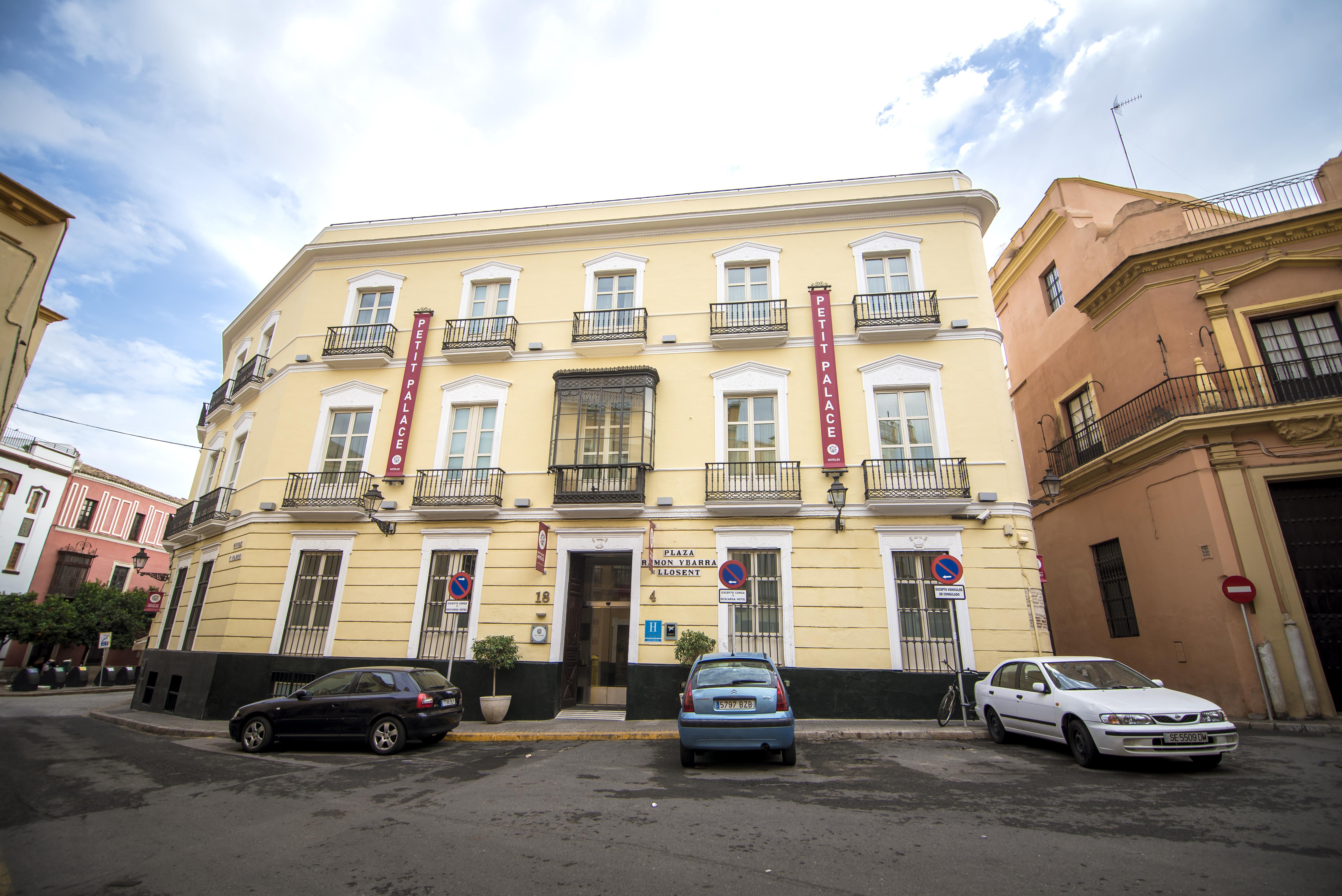 Petit Palace Santa Cruz Hotel Seville