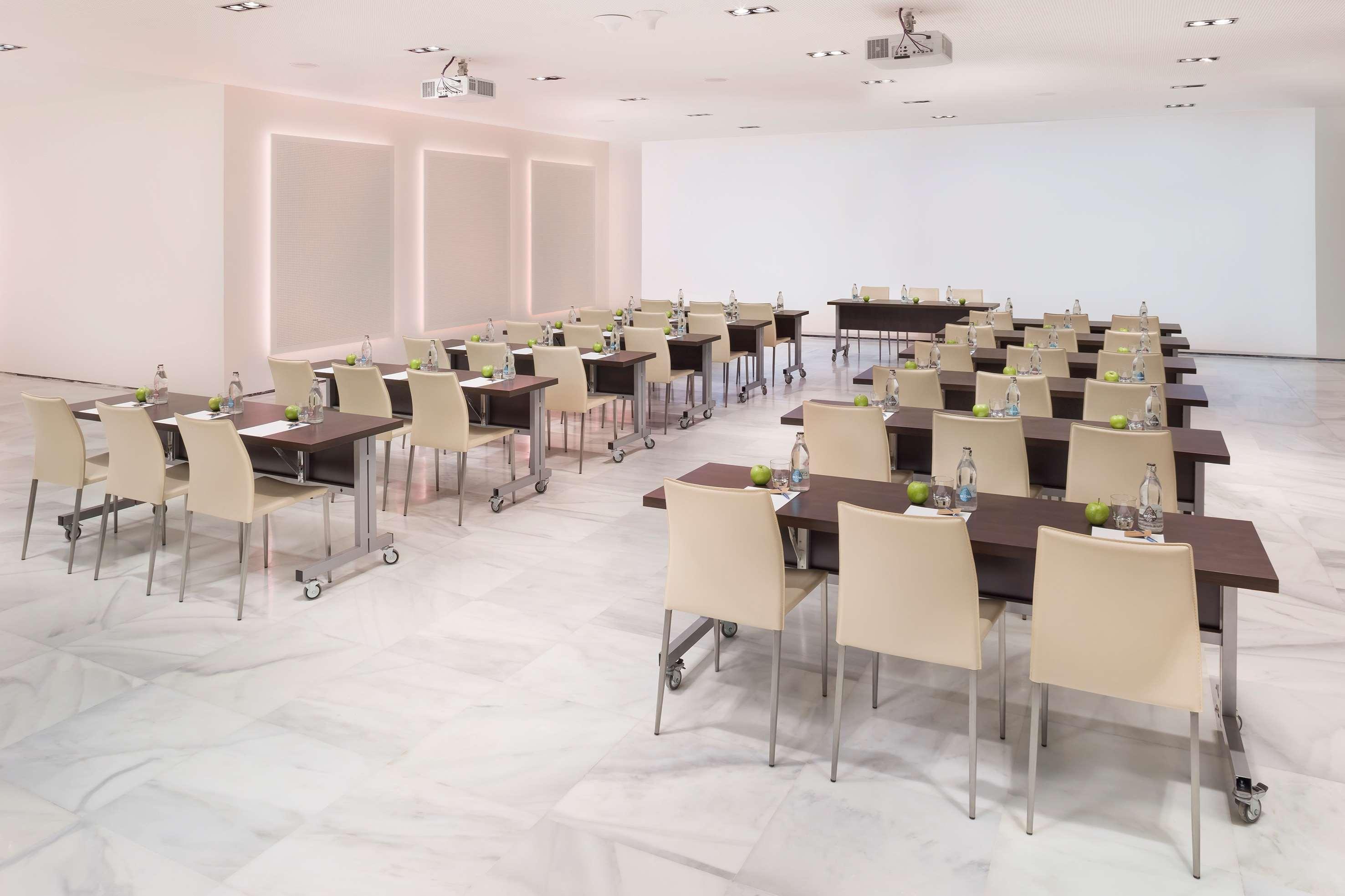 Melia Lebreros 4* Seville