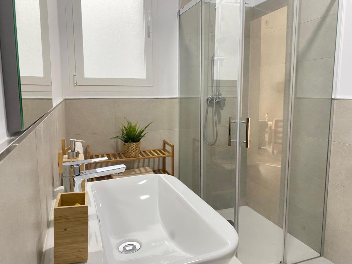 Hispalis Plaza De Santa Cruz Apartment *