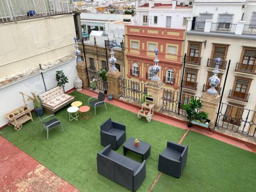 Deluxe Apartment *