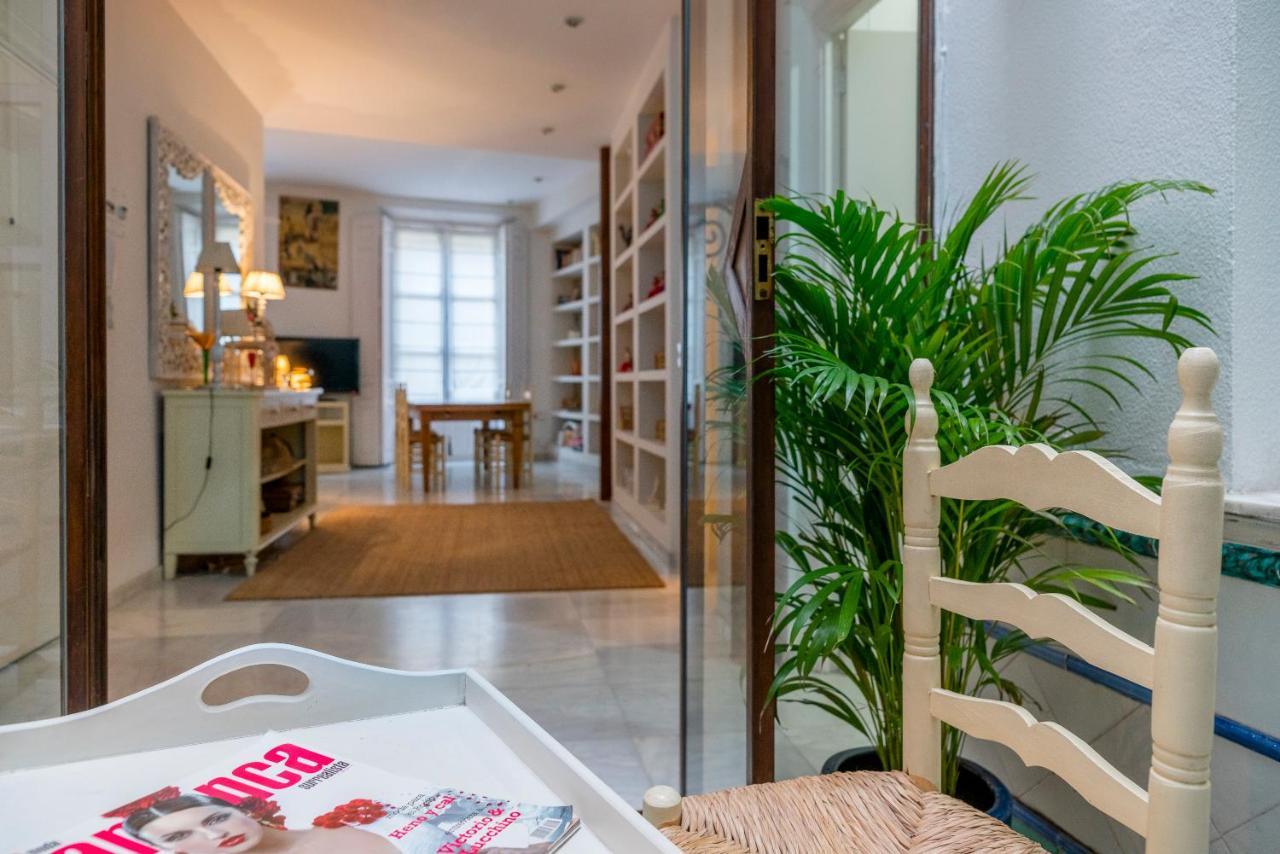 Eva Recommends Gamazo Apartment *