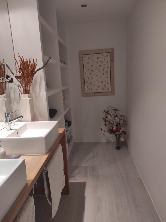 Y Bano En Planta Independiente En Centro De