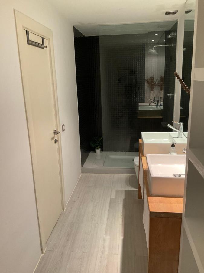 Y Bano En Planta Independiente En Centro De