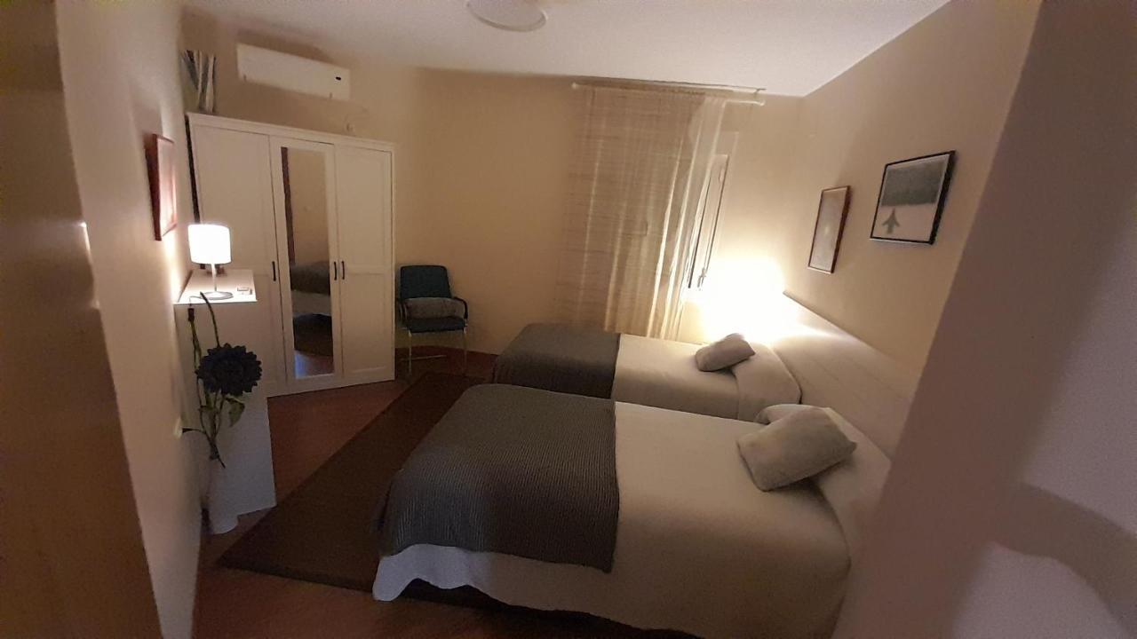 Nervion Santa Justa Apartment