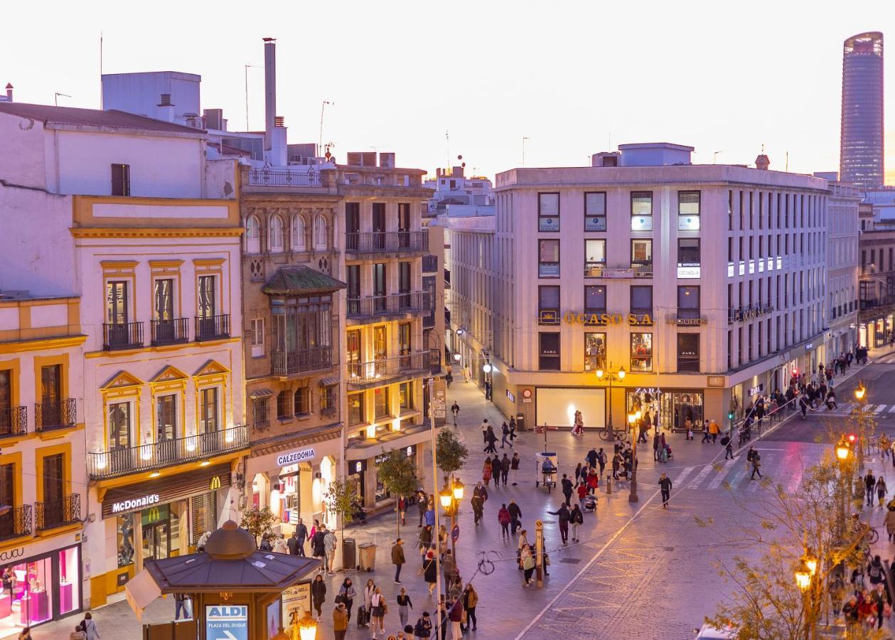 Deluxe Seville