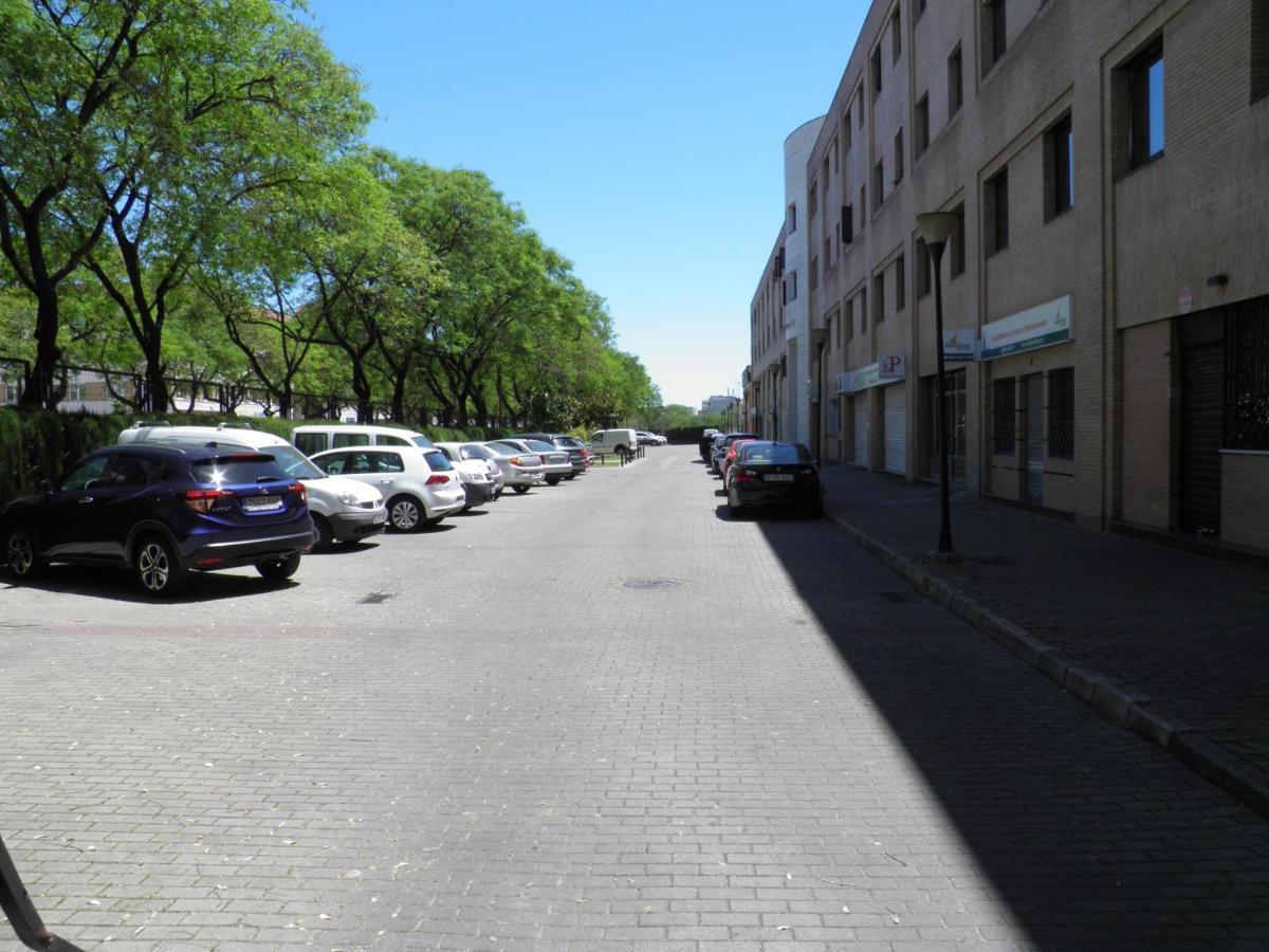 Fibes-congresos Parking Gratis Apartment