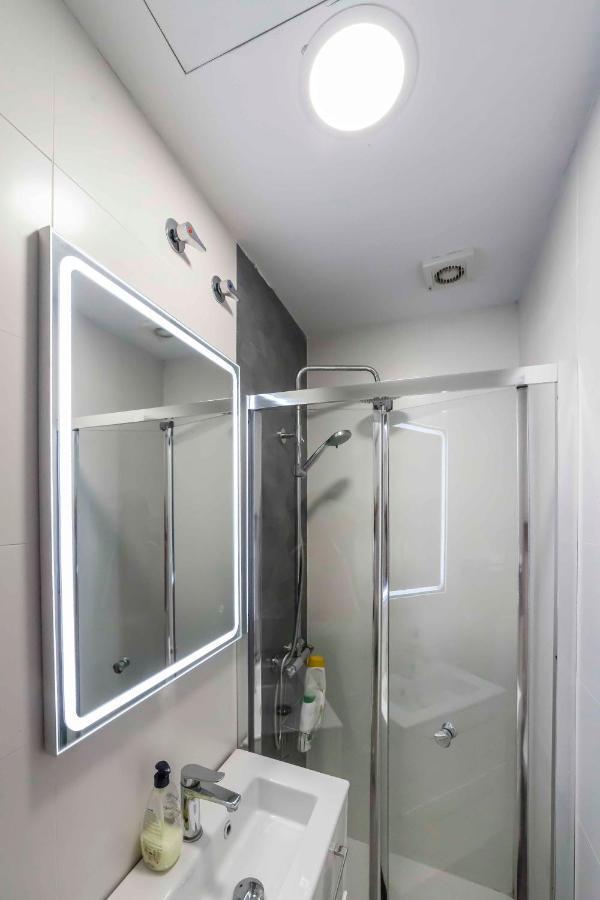 Mar - Beautiful With Two Bedrooms And Two Bathrooms Apartment *