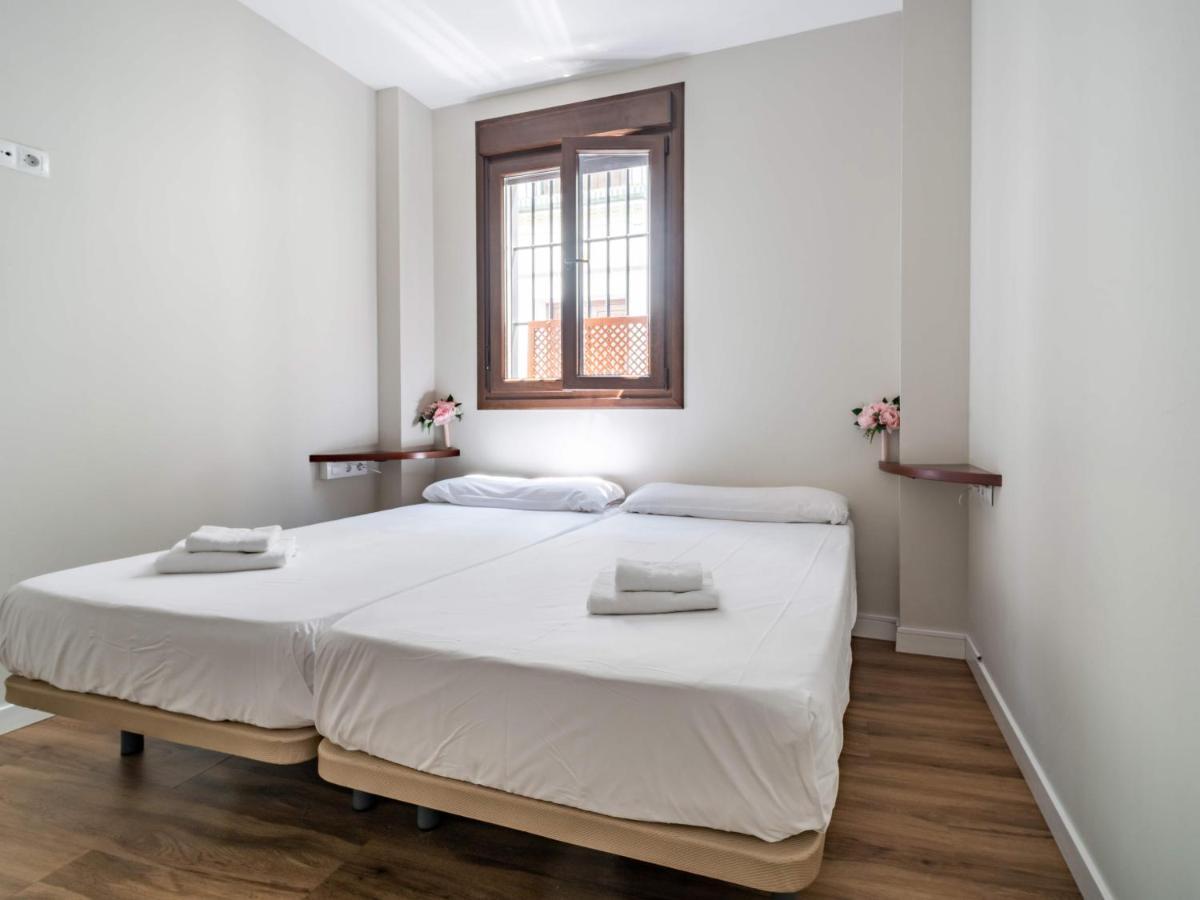 2 Bedrooms 2 Bathrooms - Triana- *