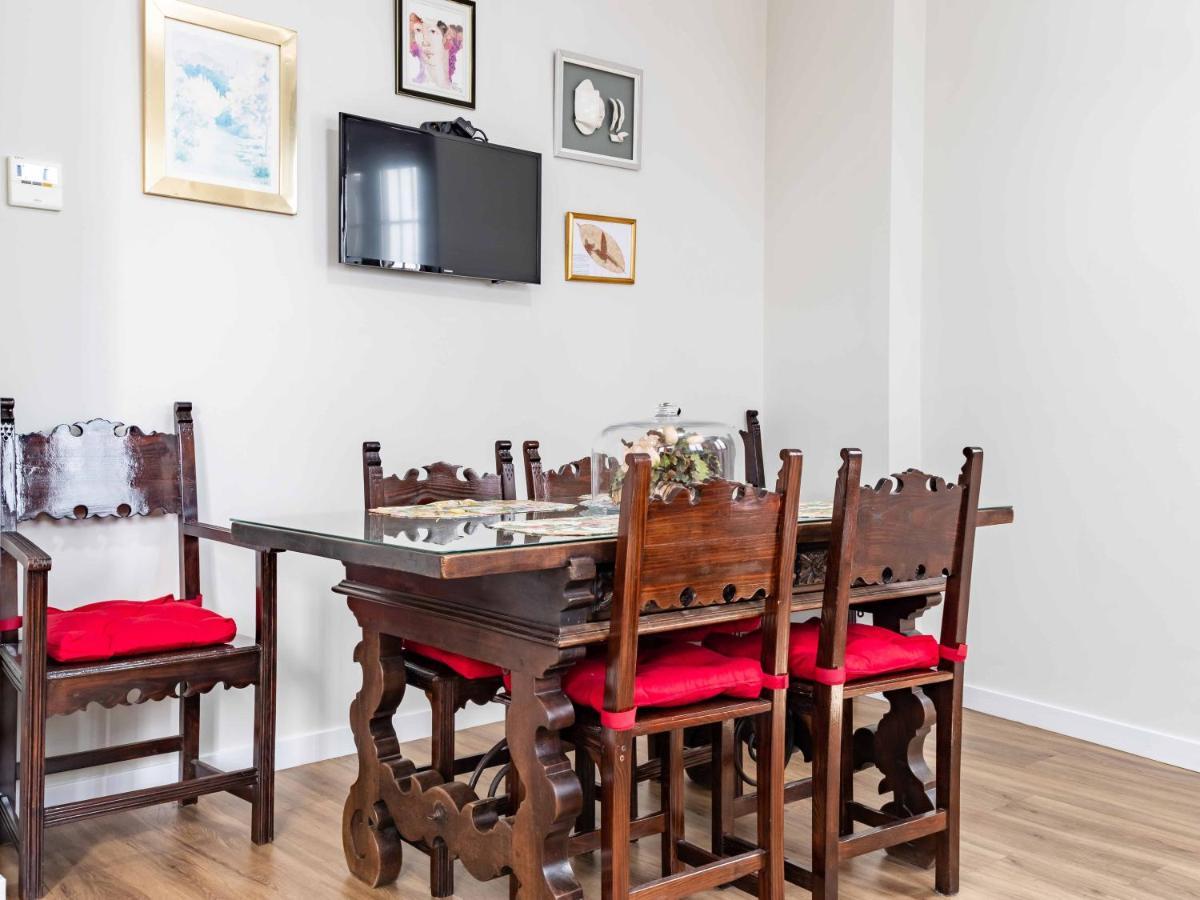 2 Bedrooms 2 Bathrooms - Triana- Apartamento *