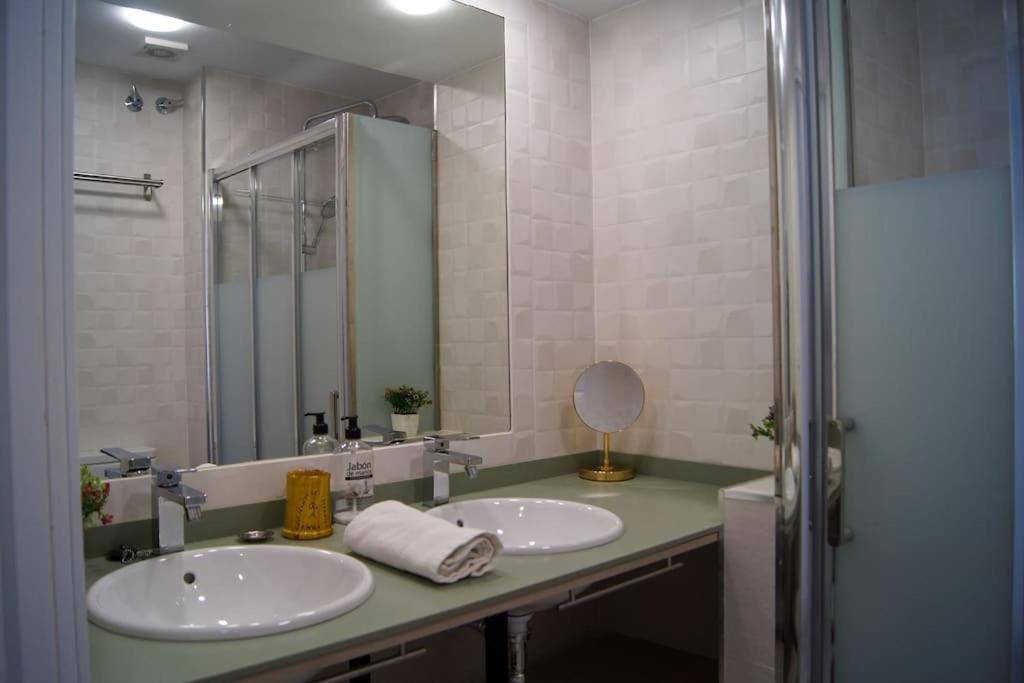 Roch - Stylish Near Metro Apartamento *