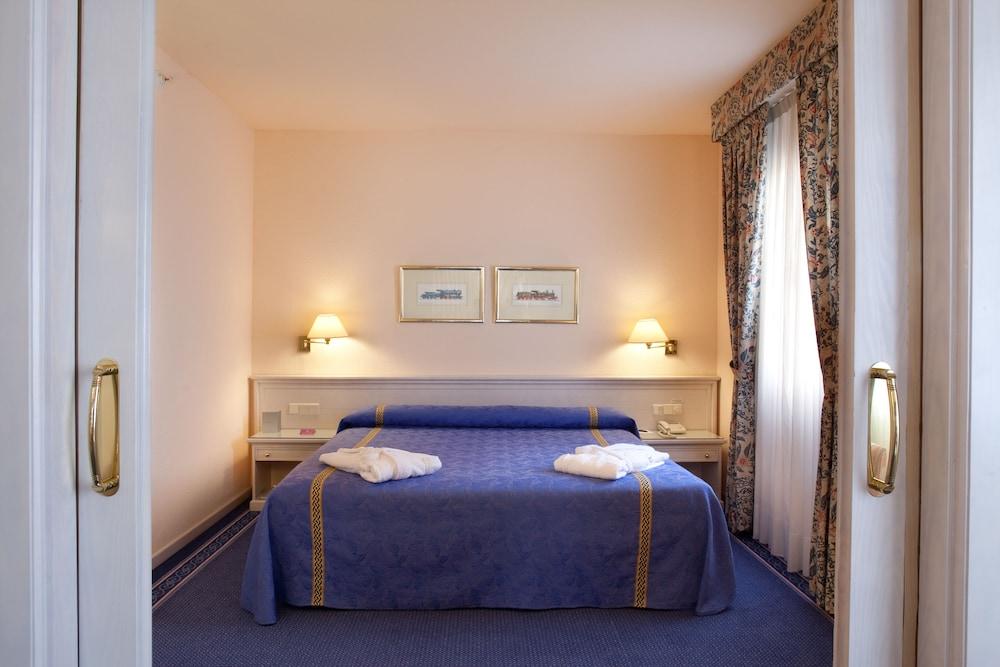 Only Hotel Seville