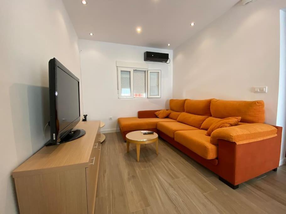 Apartment And Cozy In *