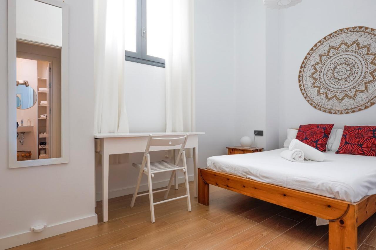 Oasis In The Heart Of - 2 Bedroom Apartment Seville