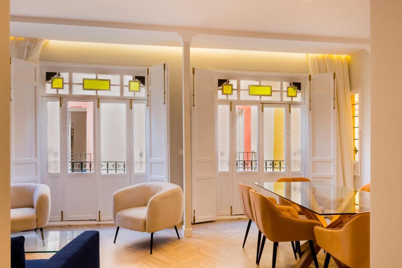 Elegant - 2 Bd 1 Bth - Center * Sevilla