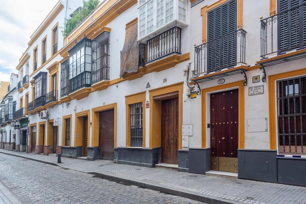 Alohamundi Conde De Barajas Seville