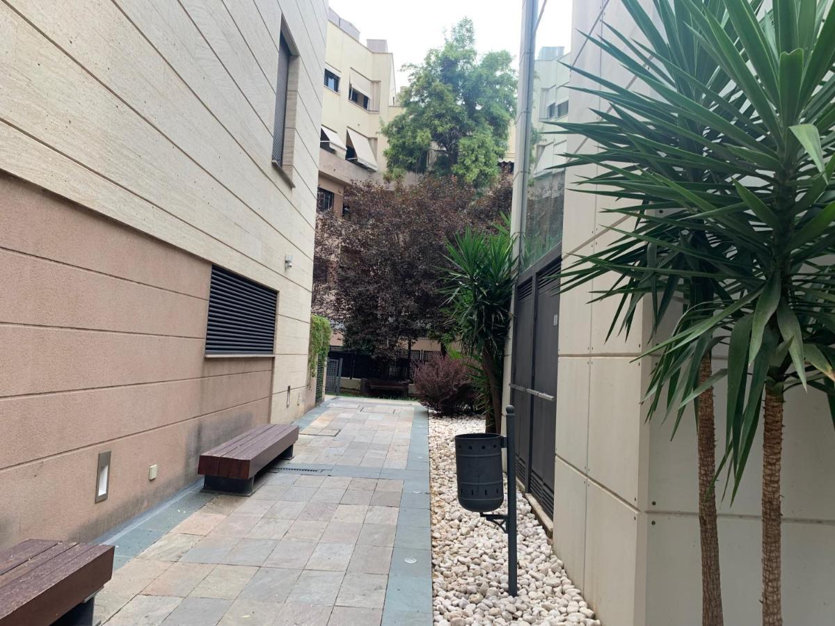 Apartamento Proximo Al Centro De 2 Con Piscina. *