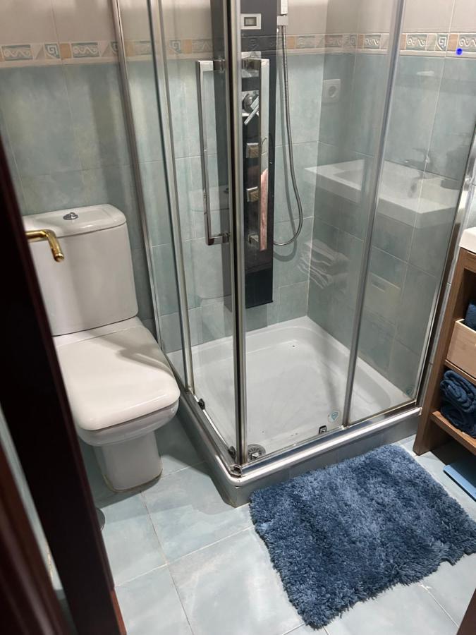 Proximo Al Centro De 2 Con Piscina. Apartamento *