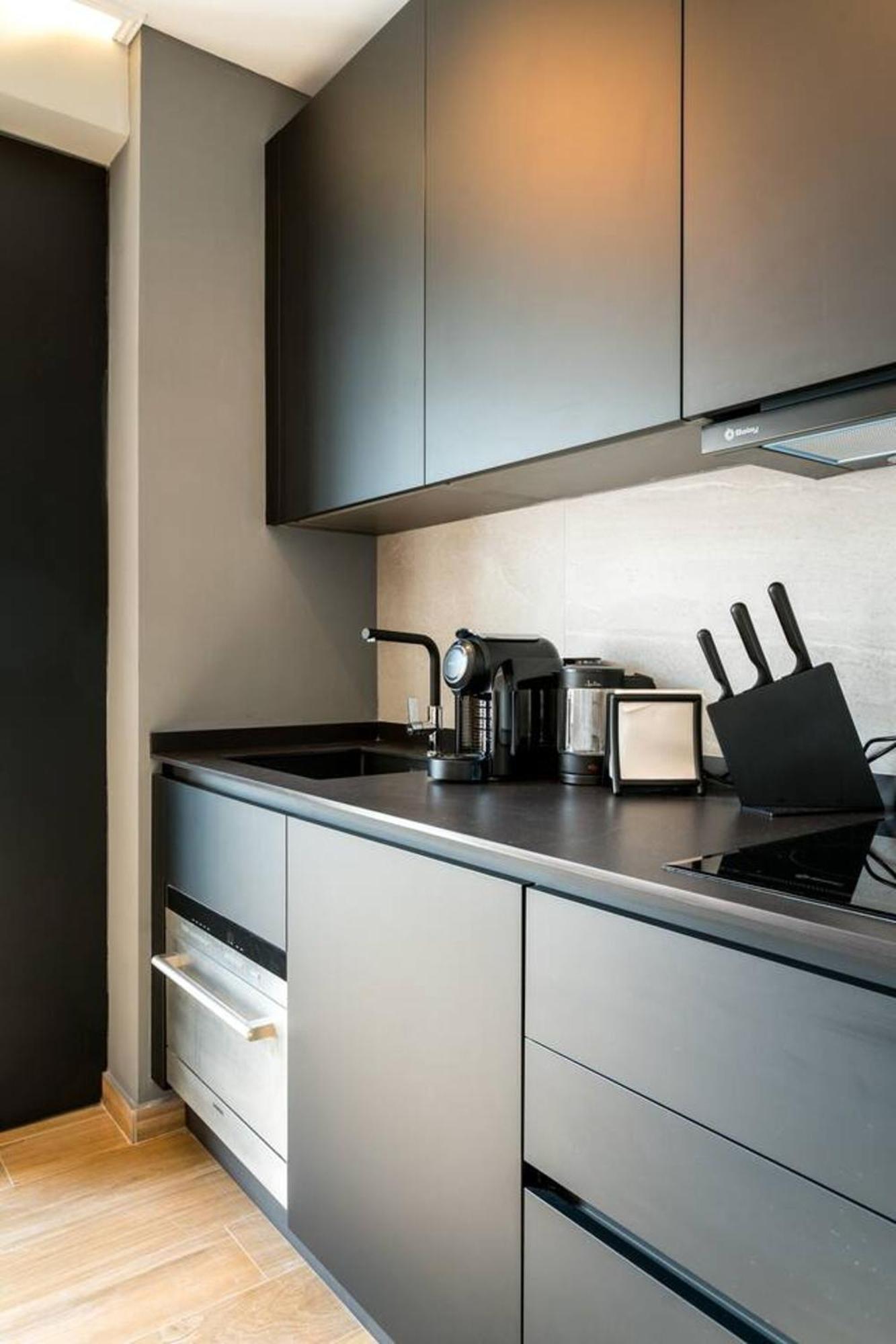 Comfortable In 40 M² Wifi And Parking Apartment *