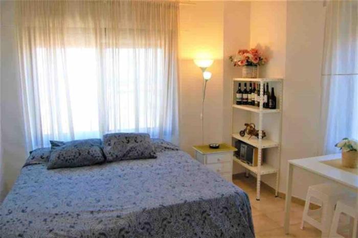 Apartment Apartamento Triana Plaza Cuba.wifi 500mb Netflix Seville
