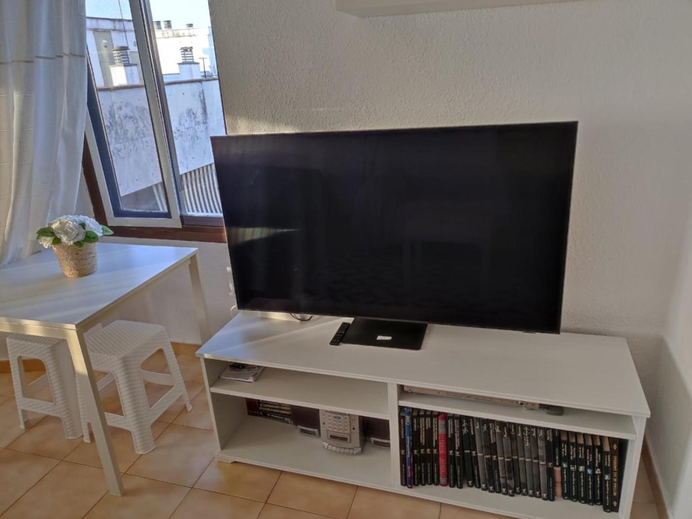 Apartment Apartamento Triana Plaza Cuba.wifi 500mb Netflix Seville