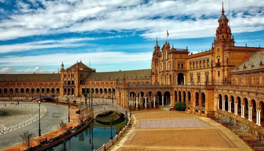 Budget Downtown Sevilla