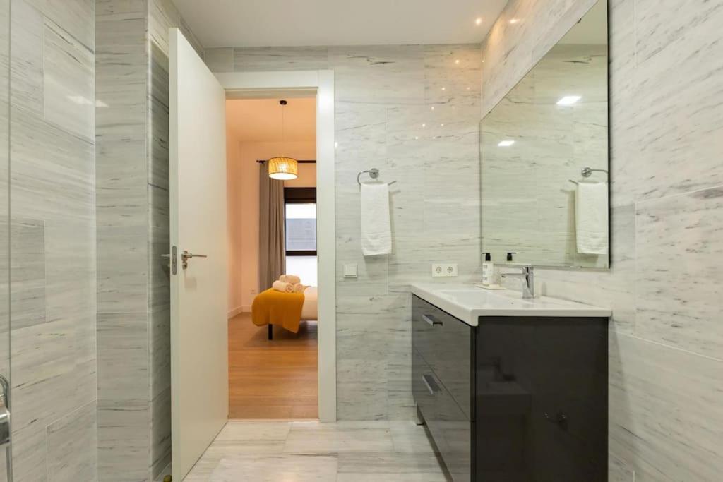 Apartment Angeles Deluxe By Valcambre Seville