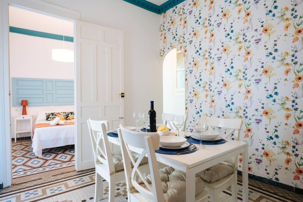 Apartment Andalusian Flavour In Heart Of * 4'giralda Seville