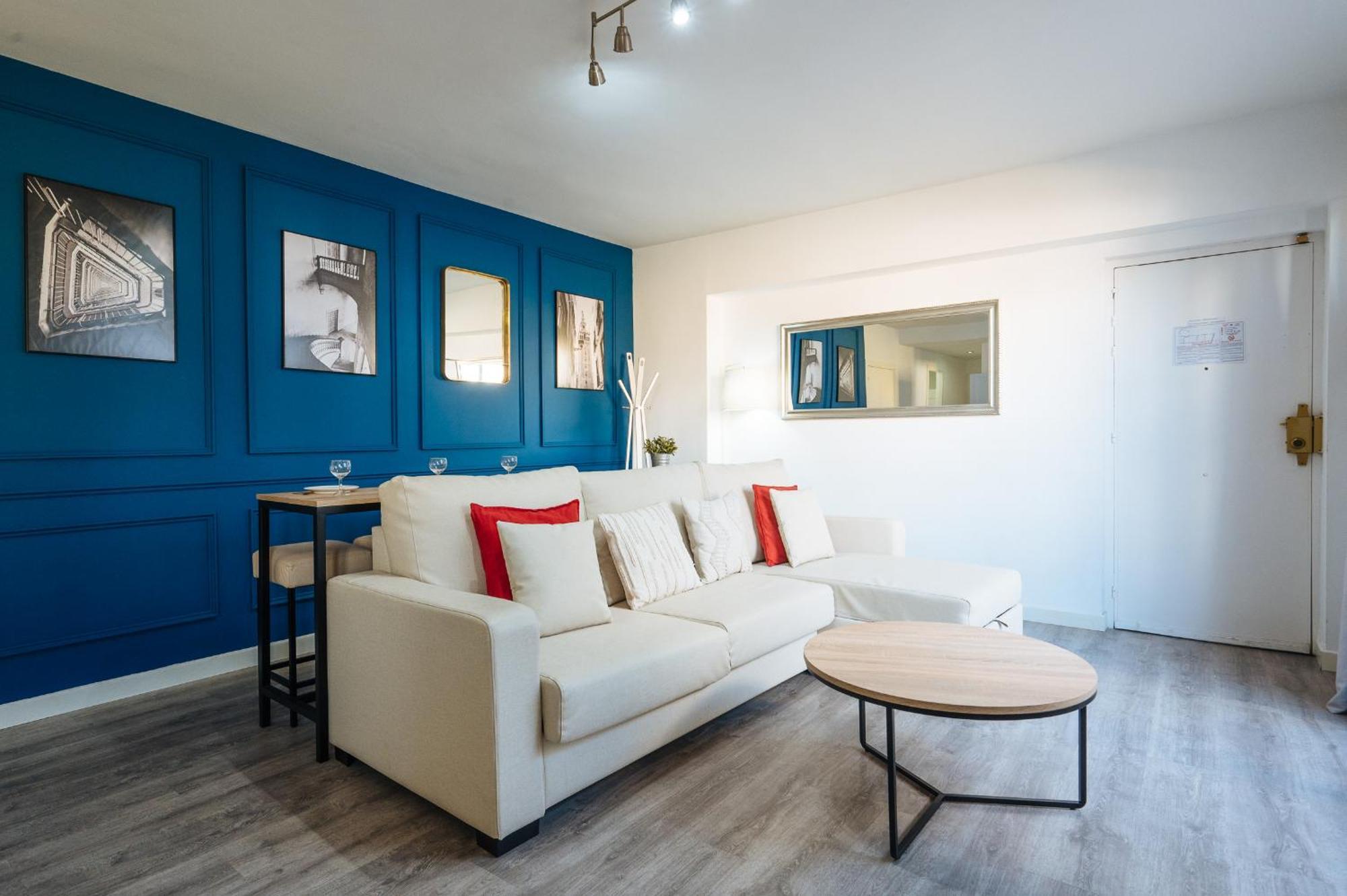 The Zentral & Apartment Seville
