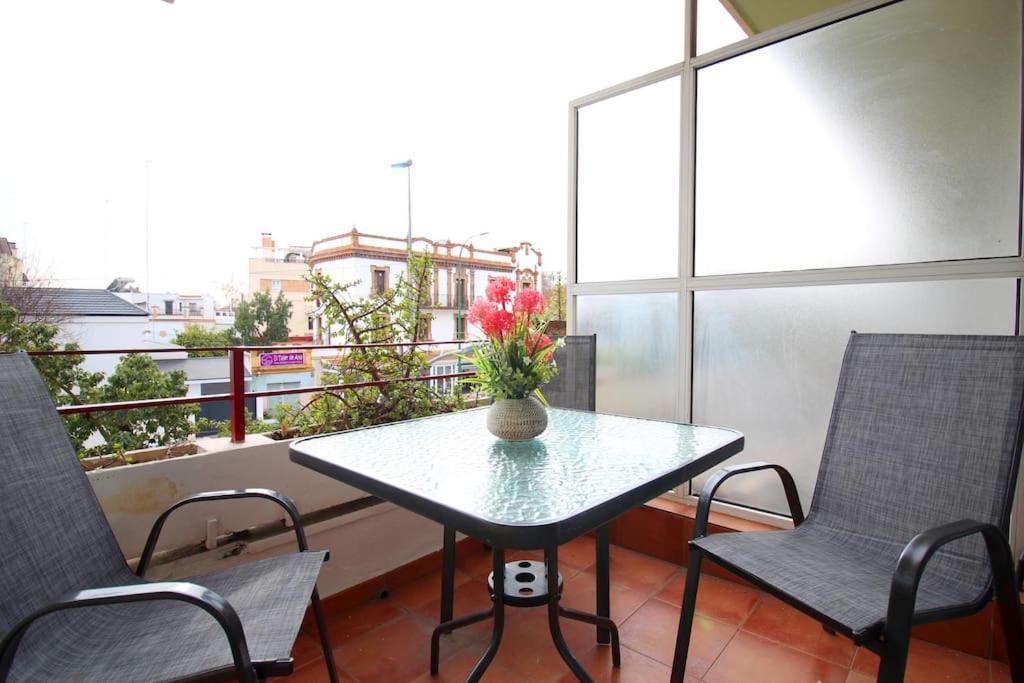 Apartamento Luminoso Estudio Gran Plaza Sevilla
