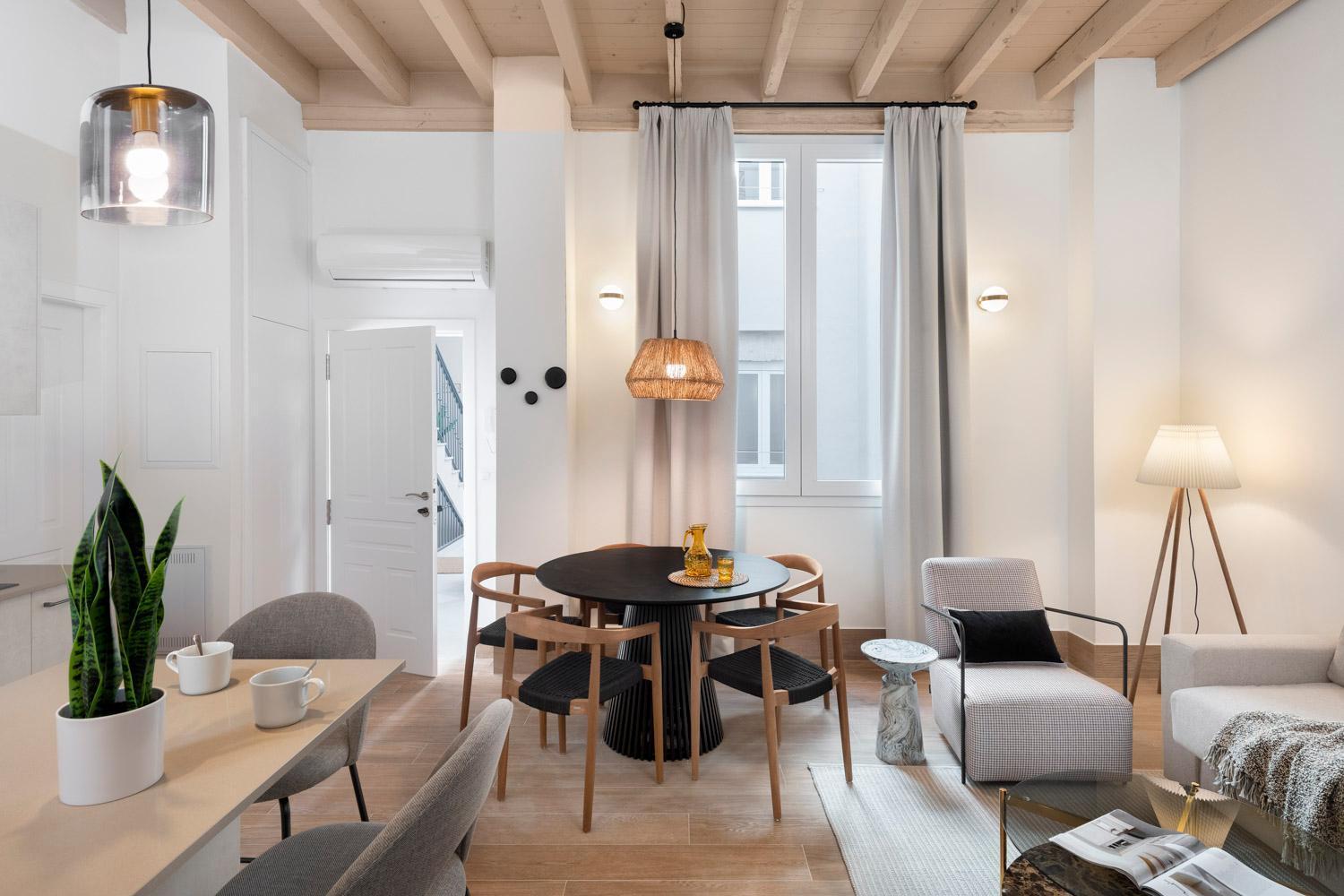 Magno Almansa Apartment *