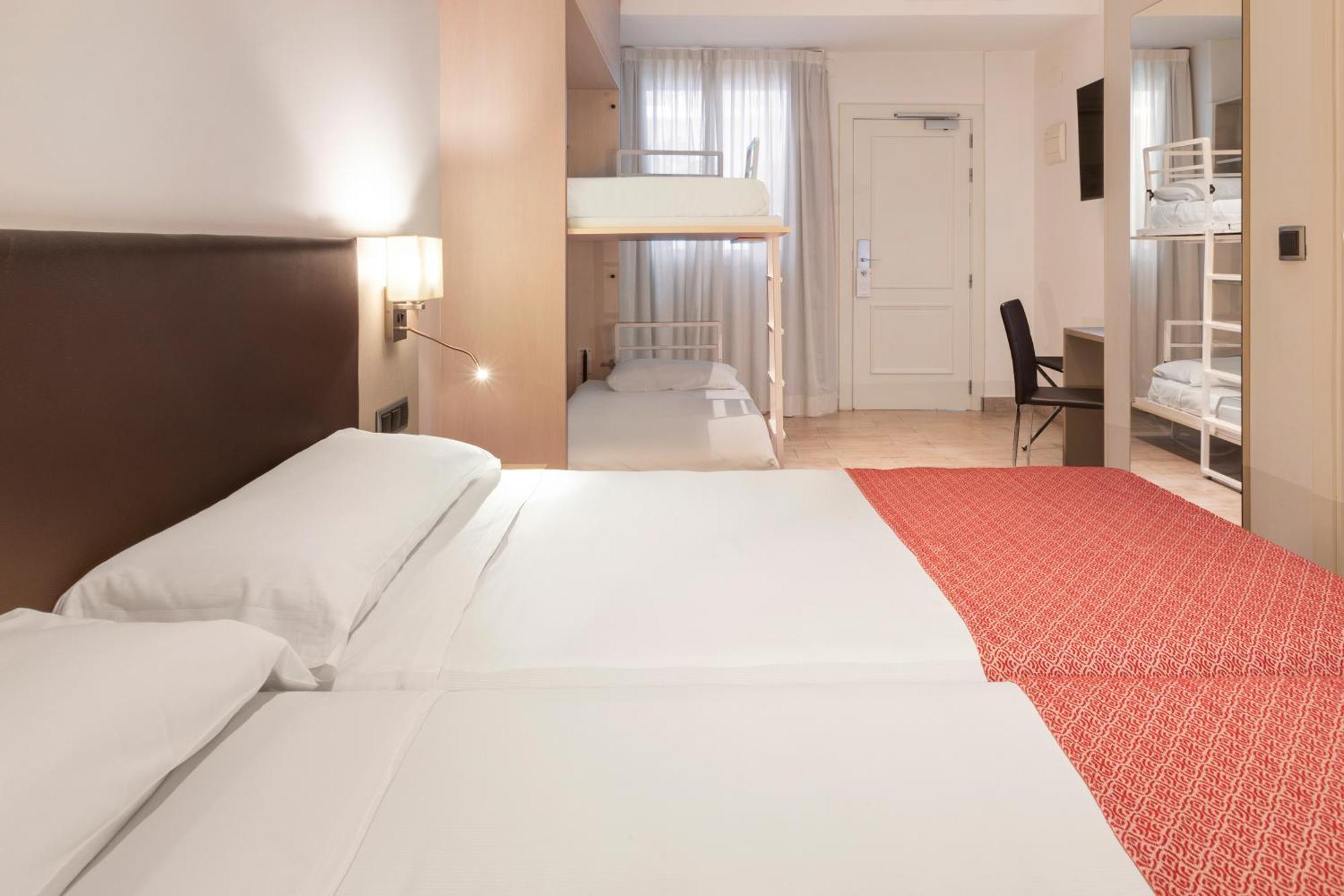 Hotel Catalonia Hispalis 3*